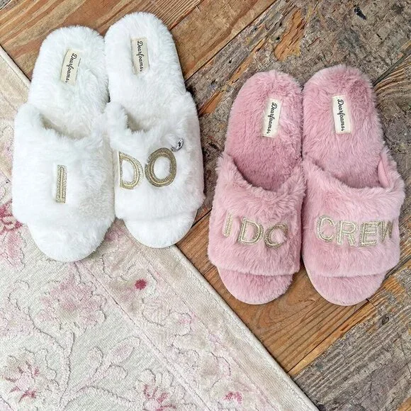 Women's Bridal Slippers I Do Crew Matching Wedding Bachelorette Gift Size Medium - Picture 4 of 5